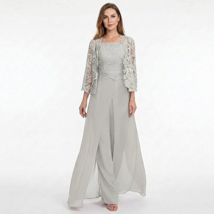 Women’s Structured Pantsuit Set – Lace Jacket Split Hem