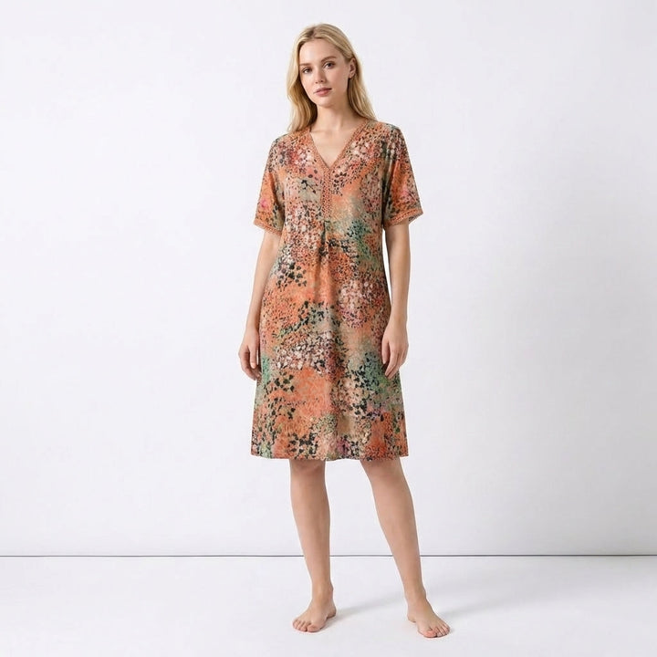 Women’s V Neck Midi Dress – Short Sleeve Printed