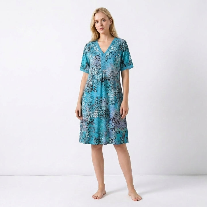 Women’s V Neck Midi Dress – Short Sleeve Printed
